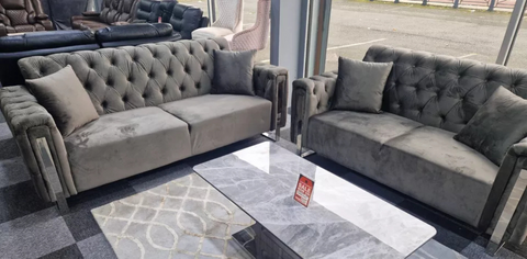 🛋️ Tuxedo Sofa Set