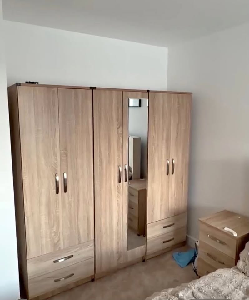 5 Door Wardrobe
